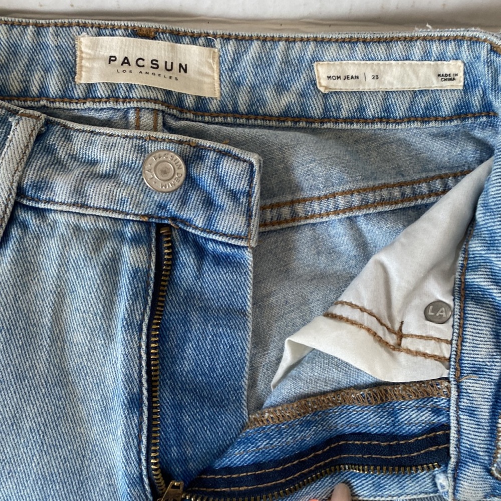 PacSun Mom Jean💙 - Picture 6 of 8